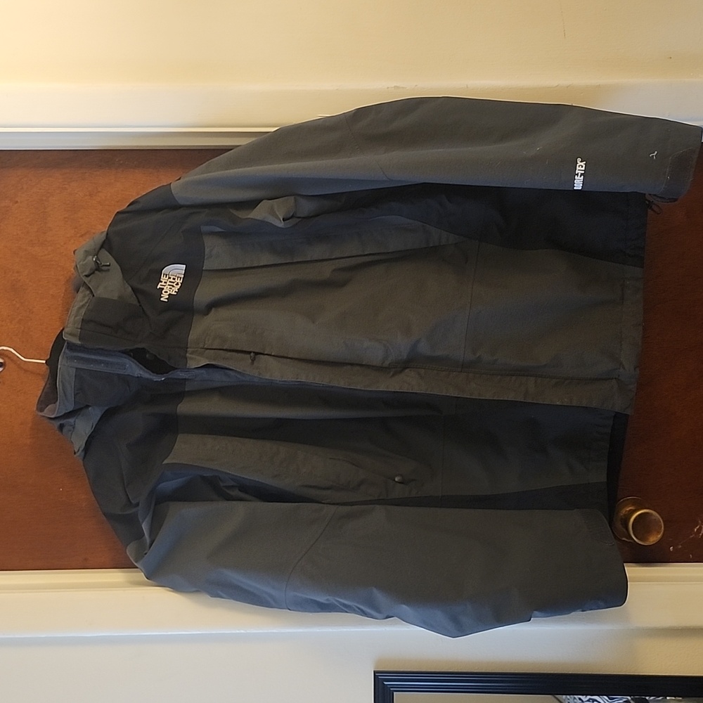 The North Face mens Gore-tex